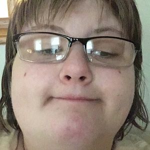 Meet your Posher, Cassandra